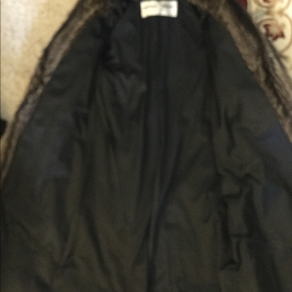 MICHAEL FORREST VINTAGE RACCOON FUR FULL LGTH COAT - Picture 4 of 7